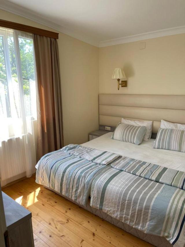 House By The Sea Hotell Kobuleti Eksteriør bilde